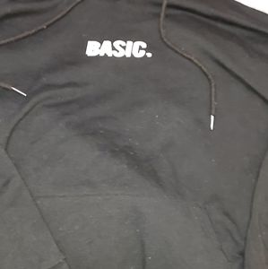 Black basic hoodie